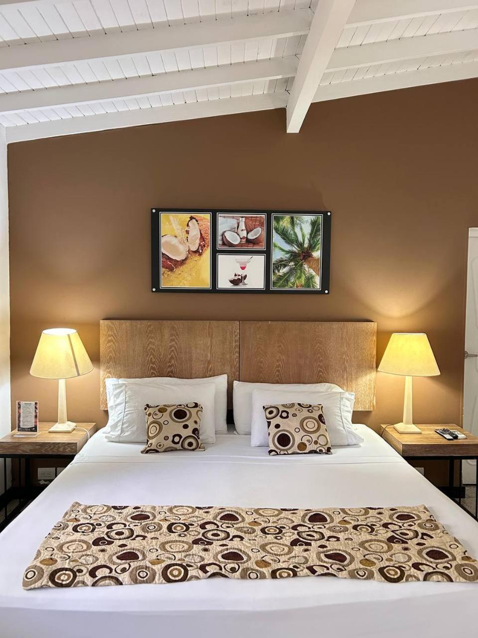 Hotel Aromax Del Campestre Medellin Exterior photo