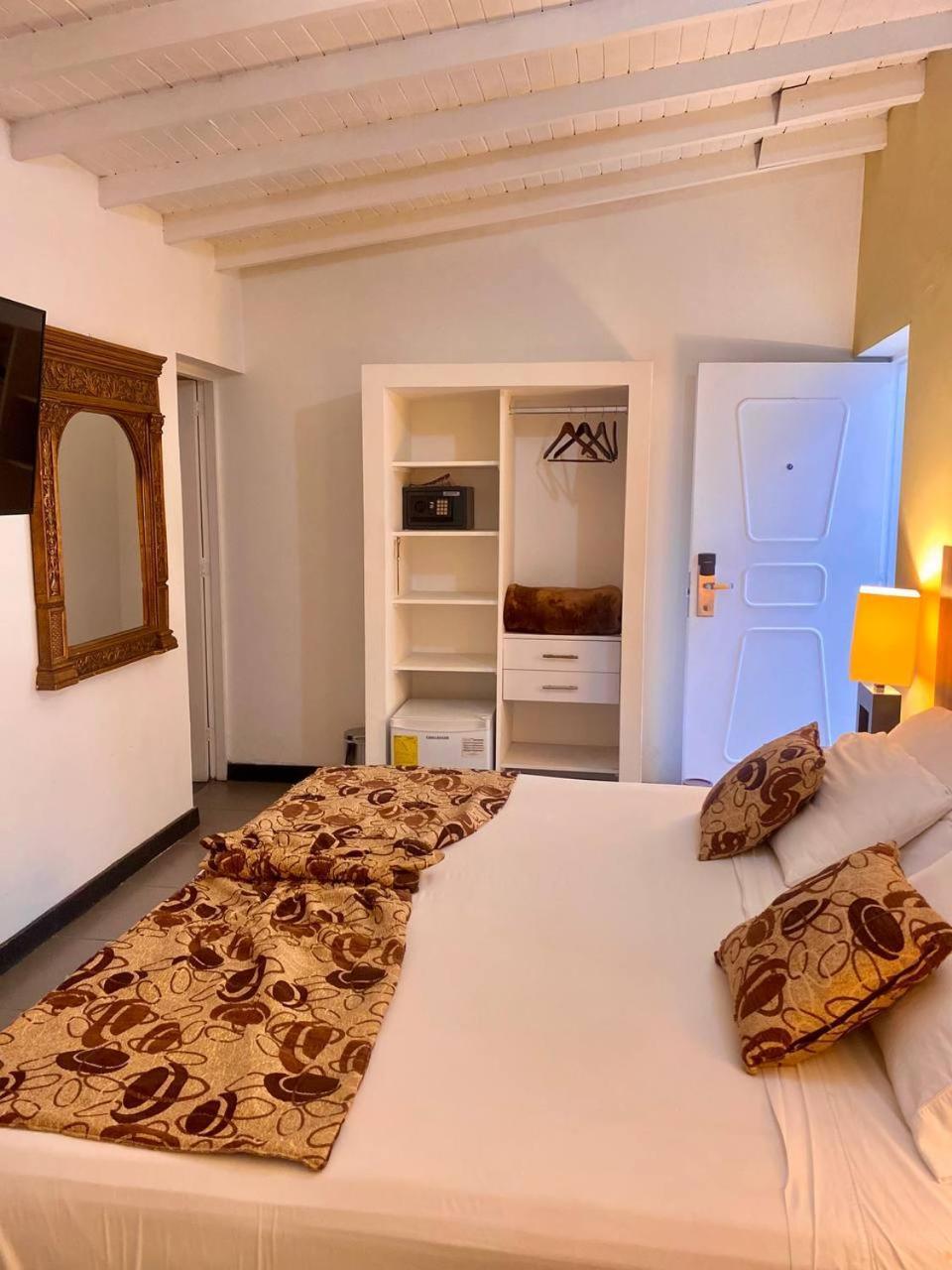 Hotel Aromax Del Campestre Medellin Exterior photo